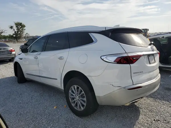 5GAERBKW0RJ121791 2024 BUICK ENCLAVE - Image 2