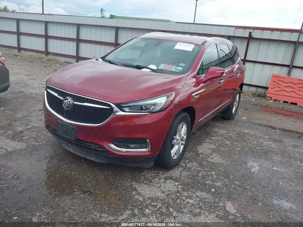 5GAERBKW1JJ141312 2018 BUICK ENCLAVE - Image 2