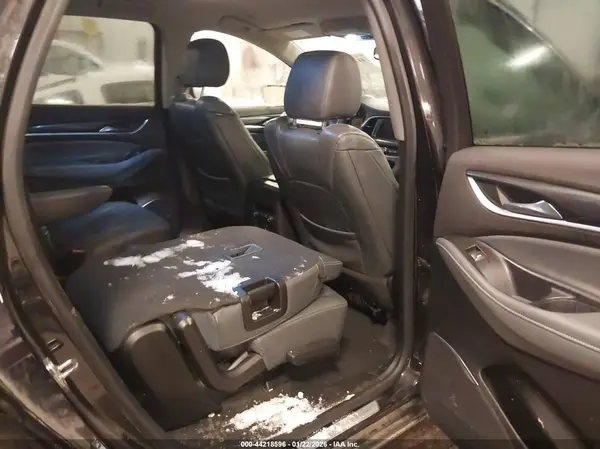5GAERBKW1JJ162368 2018 BUICK ENCLAVE - Image 8