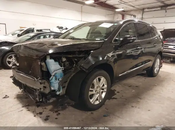 5GAERBKW1JJ166128 2018 BUICK ENCLAVE - Image 2