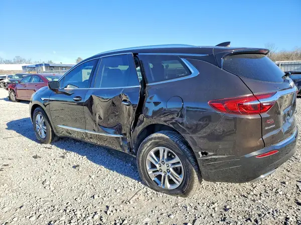 5GAERBKW1JJ172382 2018 BUICK ENCLAVE - Image 2