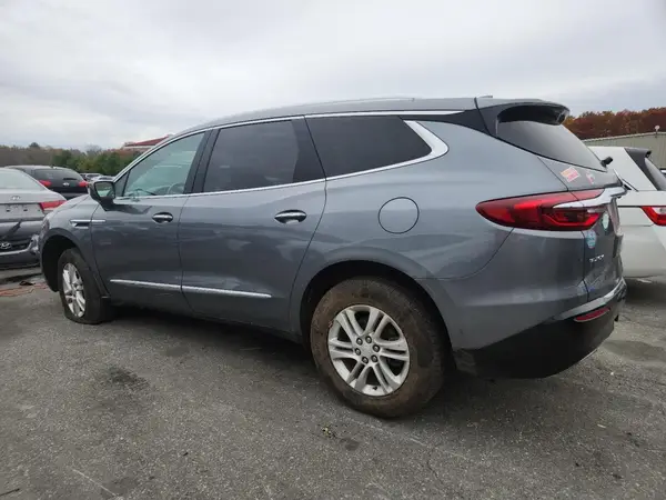 5GAERBKW1JJ185603 2018 BUICK ENCLAVE - Image 2
