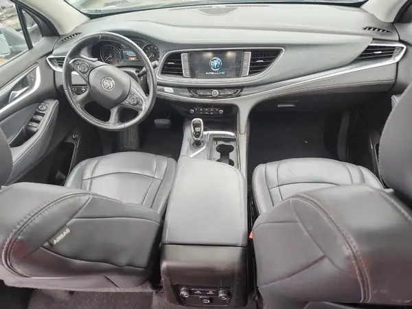 5GAERBKW1JJ185603 2018 BUICK ENCLAVE - Image 8