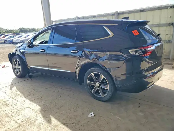 5GAERBKW1JJ217319 2018 BUICK ENCLAVE - Image 2