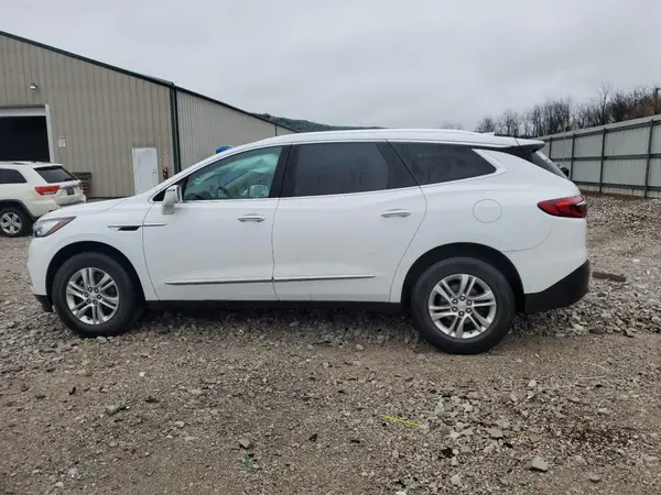5GAERBKW1JJ233875 2018 BUICK ENCLAVE - Image 2