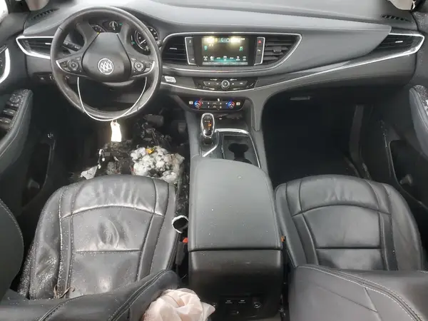 5GAERBKW1JJ262986 2018 BUICK ENCLAVE - Image 8
