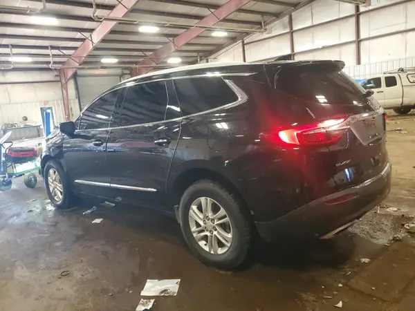 5GAERBKW1JJ271042 2018 BUICK ENCLAVE - Image 2