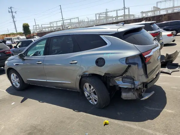 5GAERBKW1KJ104651 2019 BUICK ENCLAVE - Image 2