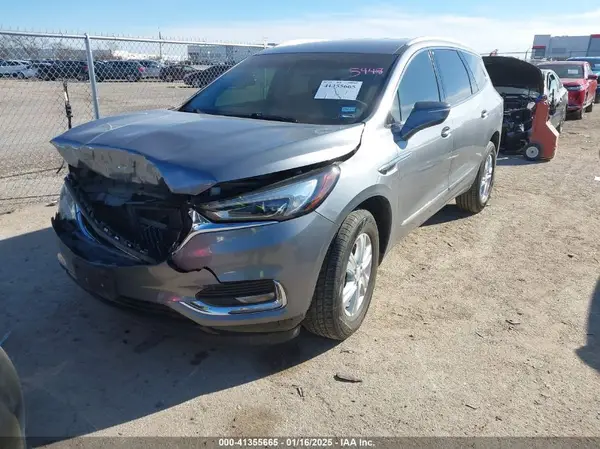 5GAERBKW1KJ201509 2019 BUICK ENCLAVE - Image 2