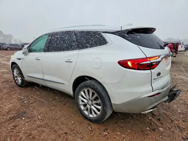 5GAERBKW1LJ212916 2020 BUICK ENCLAVE - Image 2