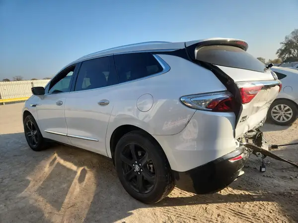 5GAERBKW1RJ119225 2024 BUICK ENCLAVE - Image 2