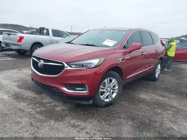 5GAERBKW2JJ148494 2018 BUICK ENCLAVE - Image 2