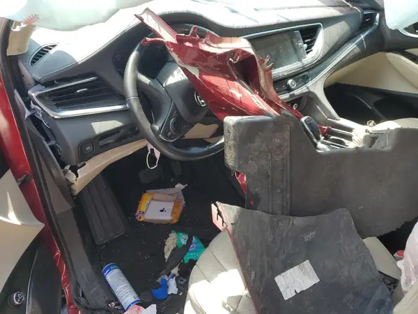 5GAERBKW2JJ150584 2018 BUICK ENCLAVE - Image 8