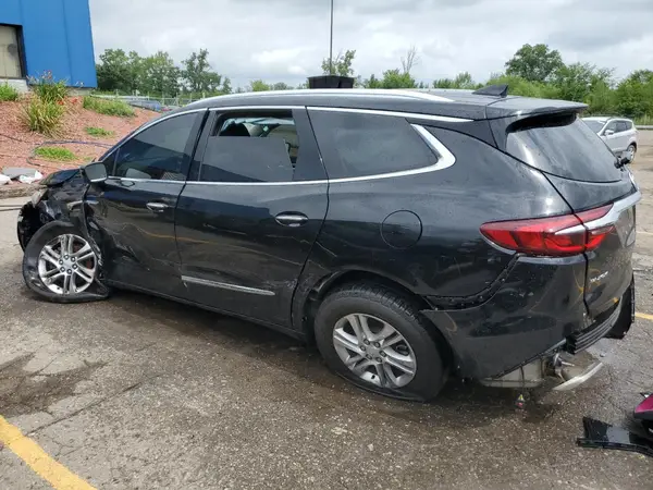 5GAERBKW2JJ233058 2018 BUICK ENCLAVE - Image 2