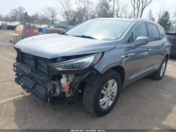 5GAERBKW2JJ251382 2018 BUICK ENCLAVE - Image 2