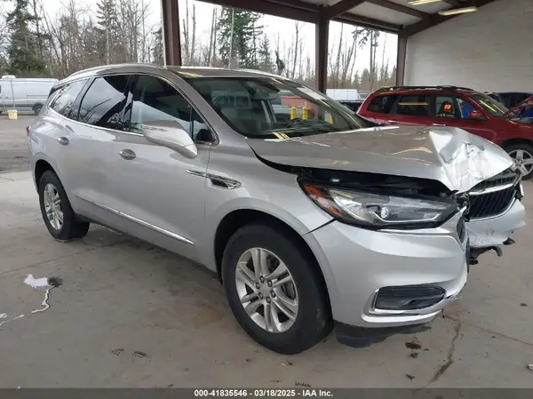 5GAERBKW2KJ185689 2019 BUICK ENCLAVE - Image 1