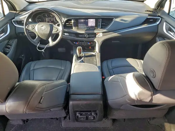 5GAERBKW2LJ111562 2020 BUICK ENCLAVE - Image 8