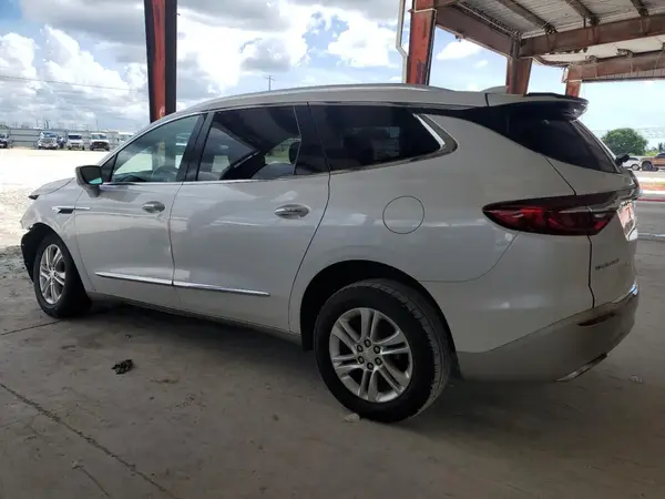 5GAERBKW2LJ231720 2020 BUICK ENCLAVE - Image 2