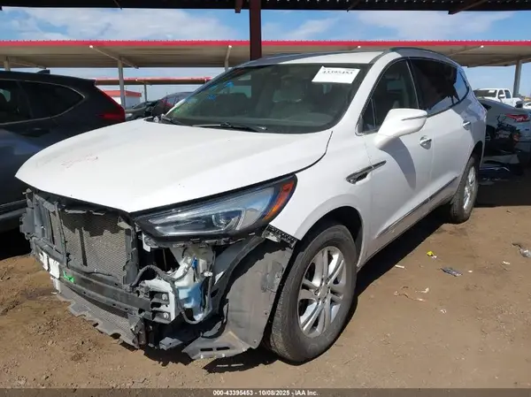 5GAERBKW2LJ288029 2020 BUICK ENCLAVE - Image 2