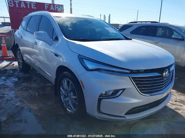 5GAERBKW2PJ116038 2023 BUICK ENCLAVE - Image 1