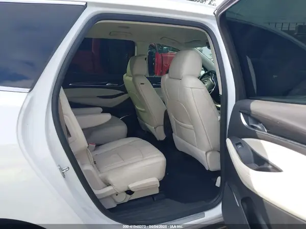 5GAERBKW2PJ118307 2023 BUICK ENCLAVE - Image 8