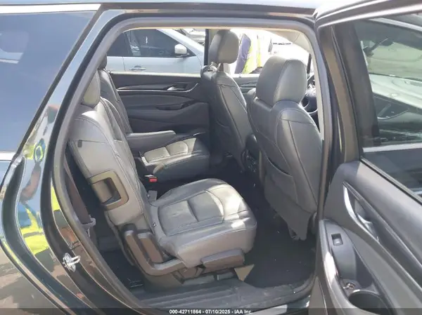 5GAERBKW3JJ131901 2018 BUICK ENCLAVE - Image 8