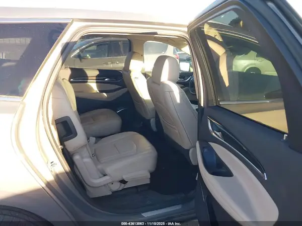 5GAERBKW3JJ155728 2018 BUICK ENCLAVE - Image 8