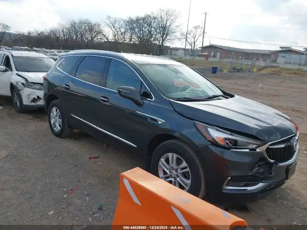 5GAERBKW3JJ173758 2018 BUICK ENCLAVE