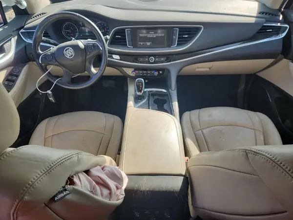 5GAERBKW3JJ190009 2018 BUICK ENCLAVE - Image 8