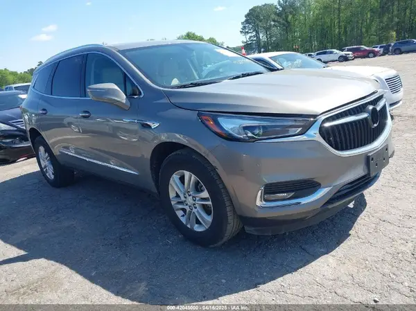 5GAERBKW3JJ262889 2018 BUICK ENCLAVE - Image 1
