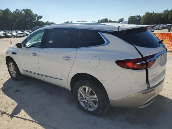 5GAERBKW3LJ151391 2020 BUICK ENCLAVE - Image 2