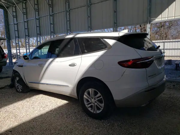 5GAERBKW3LJ215168 2020 BUICK ENCLAVE - Image 2