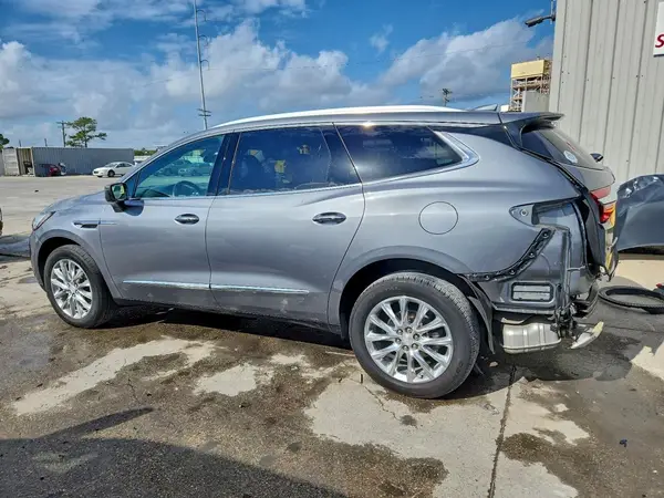 5GAERBKW3LJ296740 2020 BUICK ENCLAVE - Image 2