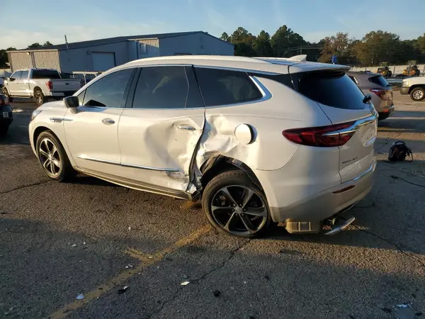 5GAERBKW3LJ320017 2020 BUICK ENCLAVE - Image 2