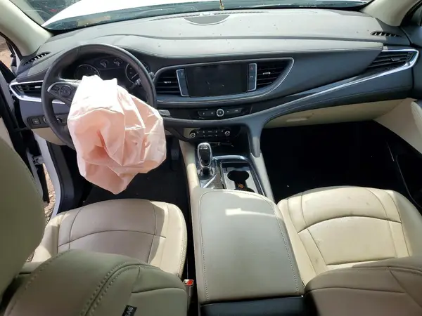 5GAERBKW3MJ157774 2021 BUICK ENCLAVE - Image 8