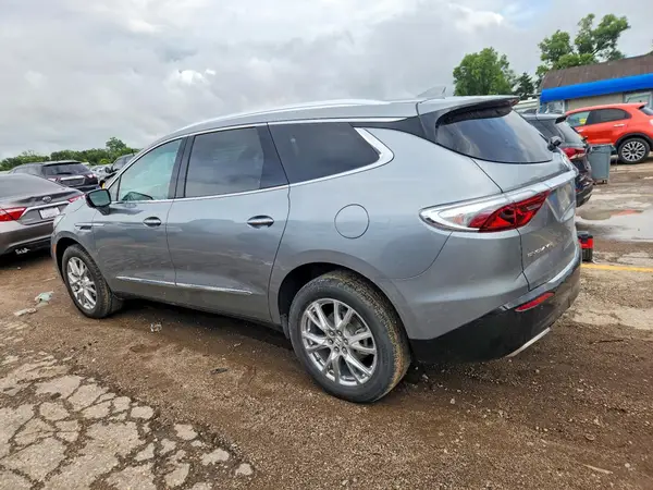 5GAERBKW3RJ123521 2024 BUICK ENCLAVE - Image 2