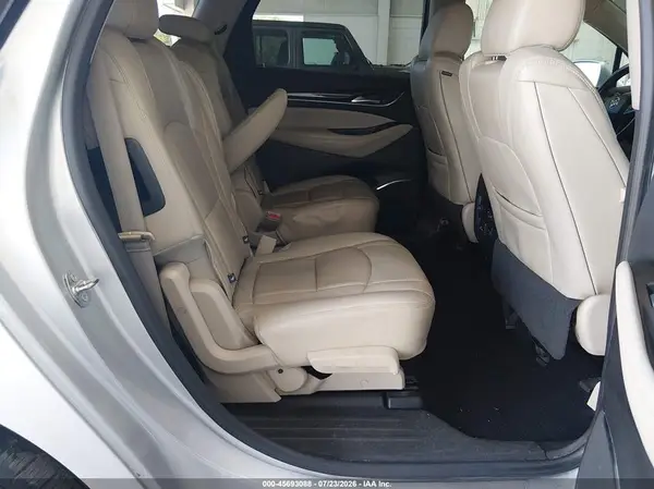 5GAERBKW4JJ135441 2018 BUICK ENCLAVE - Image 8