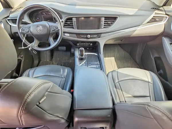 5GAERBKW4JJ135701 2018 BUICK ENCLAVE - Image 8