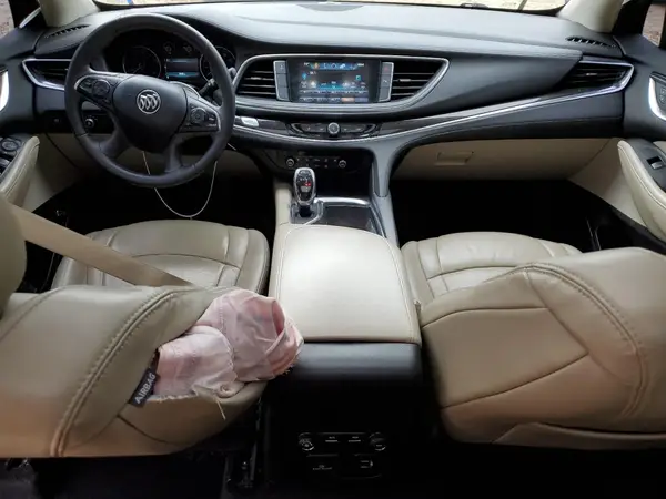 5GAERBKW4JJ138629 2018 BUICK ENCLAVE - Image 8