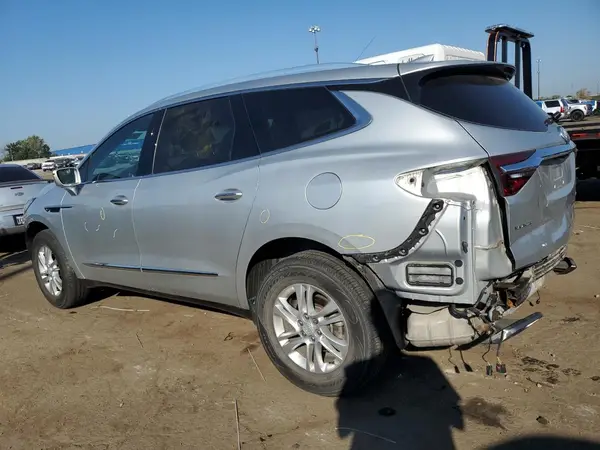 5GAERBKW4JJ144611 2018 BUICK ENCLAVE - Image 2