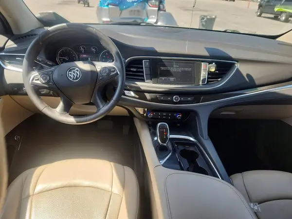 5GAERBKW4JJ146679 2018 BUICK ENCLAVE - Image 8
