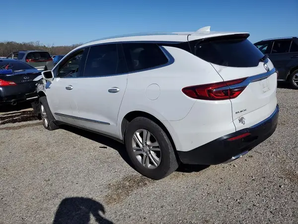5GAERBKW4JJ151915 2018 BUICK ENCLAVE - Image 2