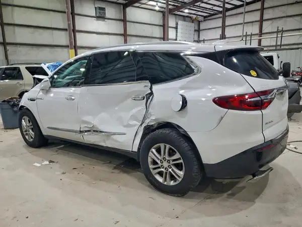5GAERBKW4JJ153468 2018 BUICK ENCLAVE - Image 2