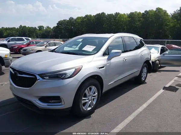 5GAERBKW4JJ162364 2018 BUICK ENCLAVE - Image 2