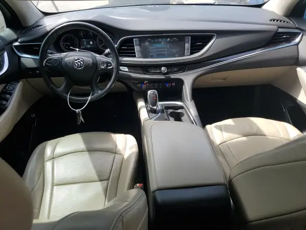 5GAERBKW4JJ172201 2018 BUICK ENCLAVE - Image 8