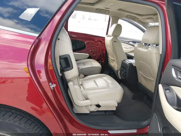 5GAERBKW4JJ197633 2018 BUICK ENCLAVE - Image 8