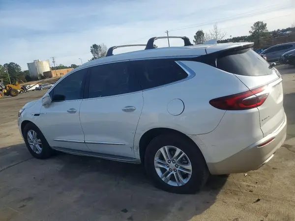5GAERBKW4JJ217301 2018 BUICK ENCLAVE - Image 2