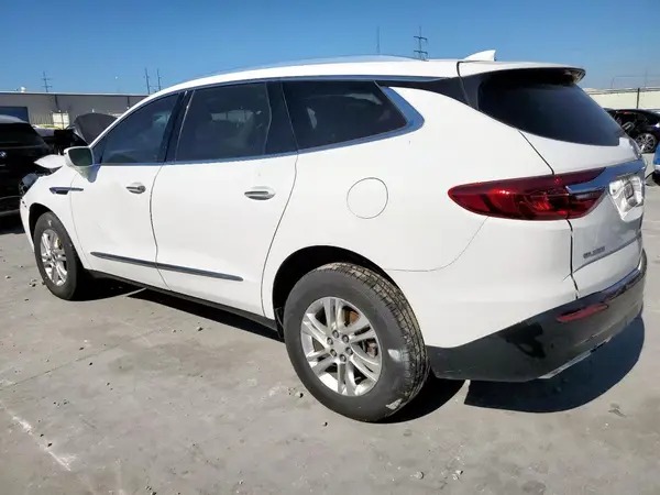 5GAERBKW4JJ244806 2018 BUICK ENCLAVE - Image 2