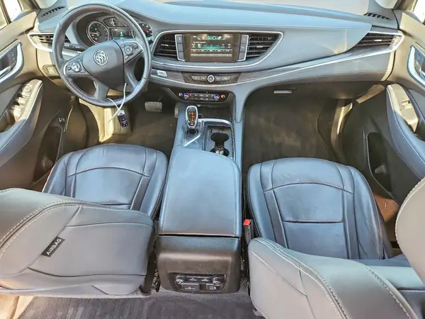 5GAERBKW4KJ140270 2019 BUICK ENCLAVE - Image 8