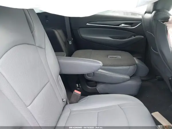 5GAERBKW4LJ137595 2020 BUICK ENCLAVE - Image 8
